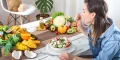 چگونه گیاه‌خواری کنیم؟گیاه‌خواری شامل چه غذاهایی میشود؟
